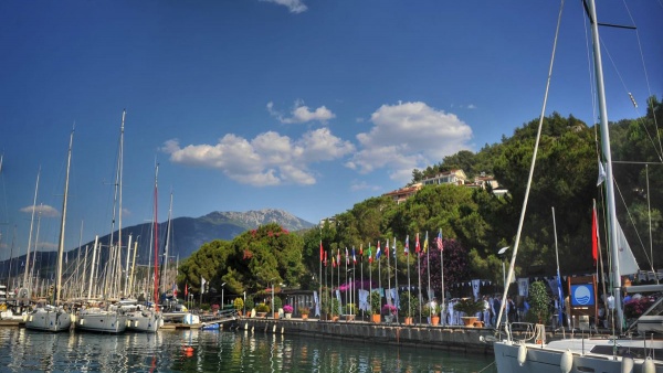 ECE SARAY MARINA